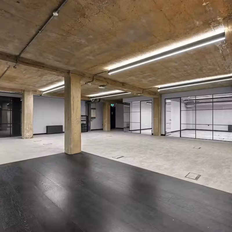338–346 Goswell Road, London - Image 1