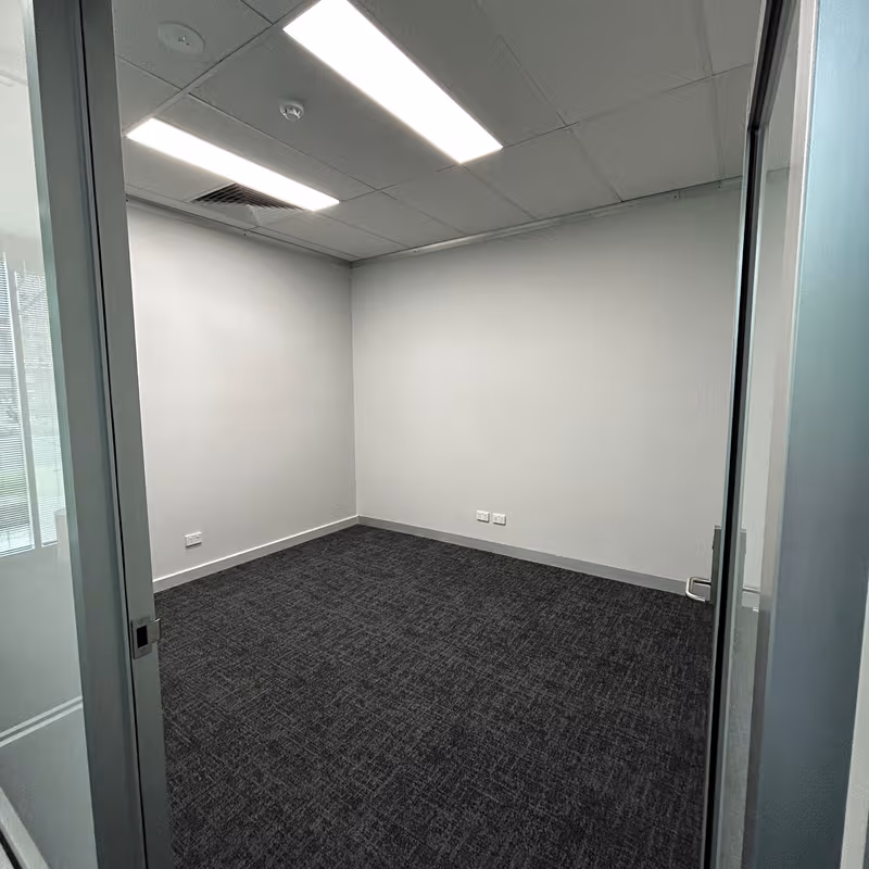 242-244 Caroline Springs Blvd, Caroline Springs - Image 2