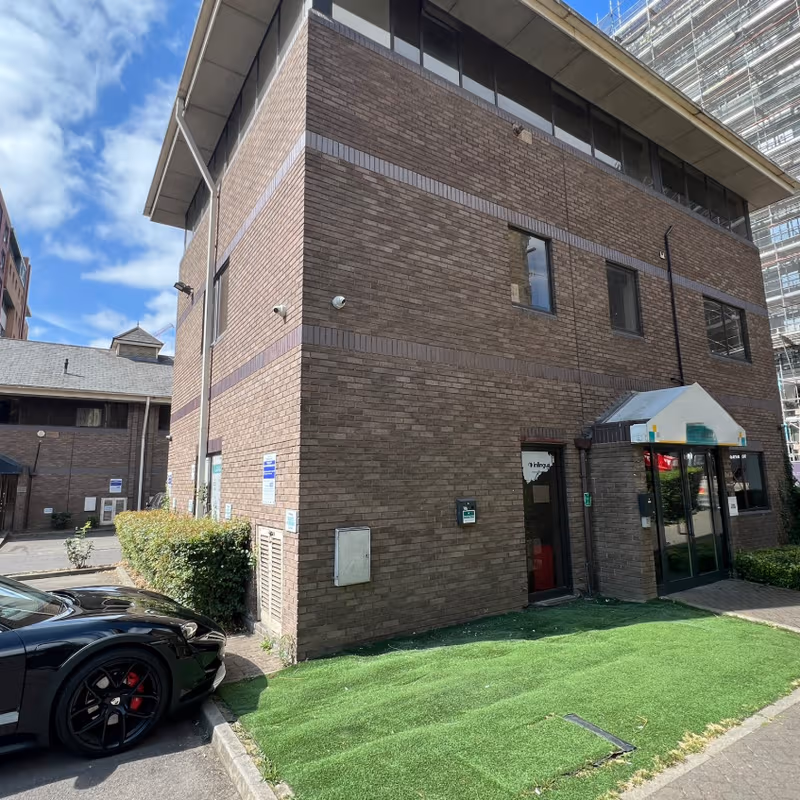 Saint Andrew's Street, West Yorkshire - Image 6