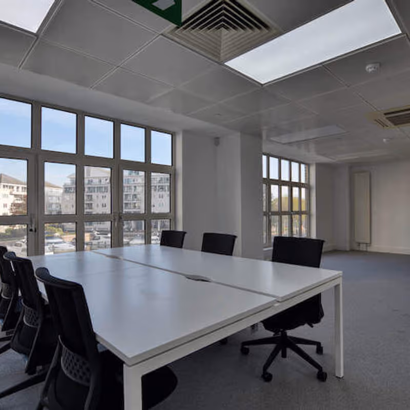 Harbour Avenue, Greater London - Image 6