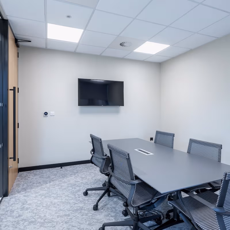 Manor House Drive, Coventry - Image 9