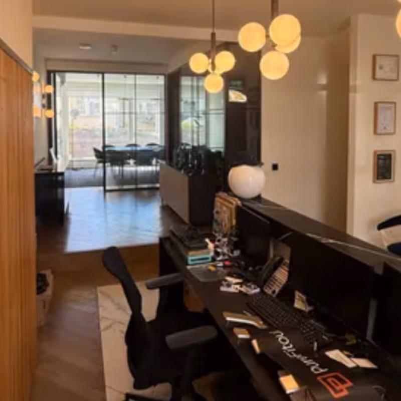 19 Grattan Street, Dublin - Image 2