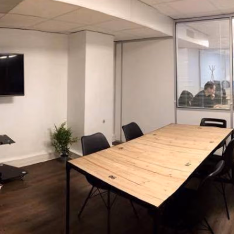 111 Rue Cardinetv 17th Arrondissement, Paris - Image 2