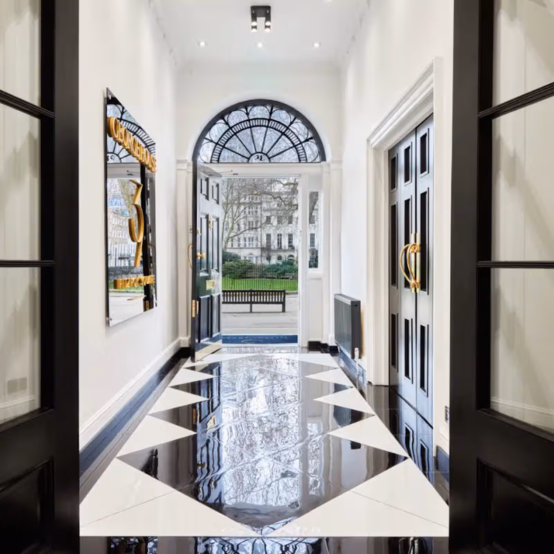39 Fitzroy Square, Greater London - Image 3