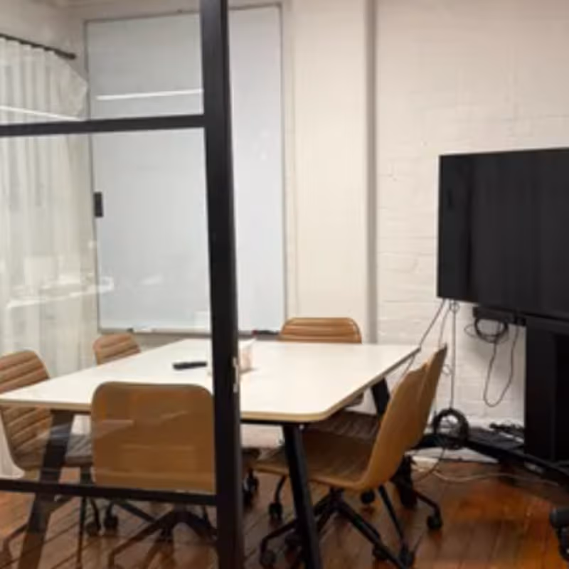104 Commonwealth Street, Surry Hills - Image 2