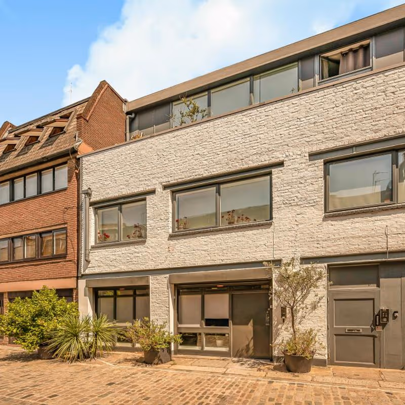 6 Brownlow Mews Bloomsbury, London - Image 6