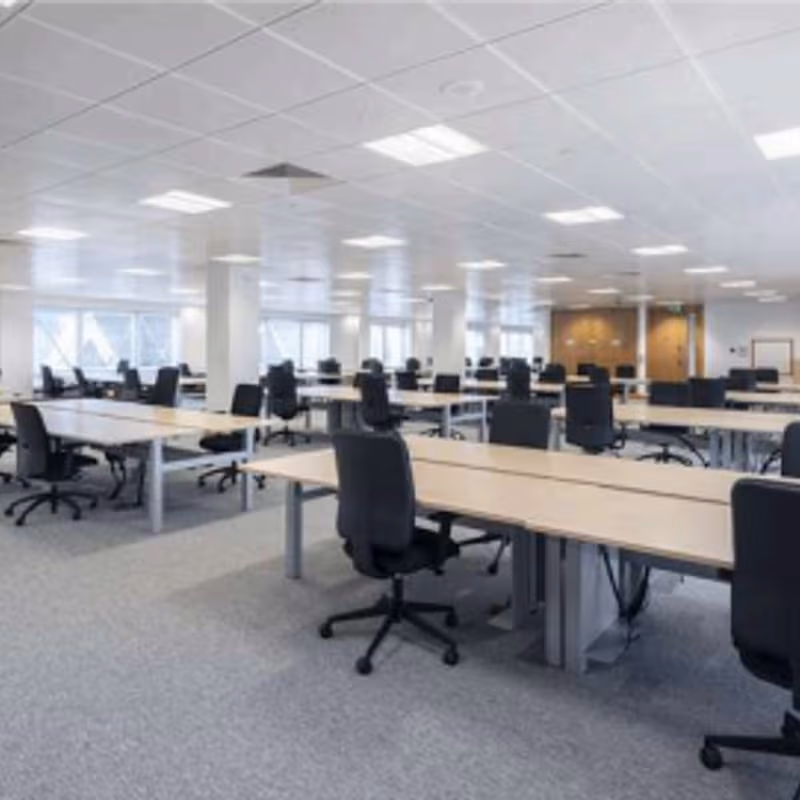 10 St Mary Axe, Aldgate London - Image 1