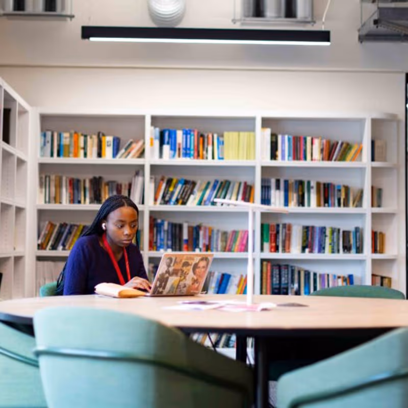 58 St Katharine's Way, St Katharine Docks London - Image 3