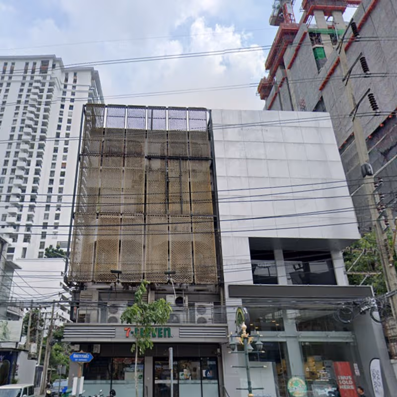 30 Thong Lo Khlong Tan Nuea Watthana, Bangkok - Image 6