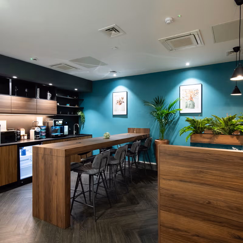 Park Place, Leeds - Image 3