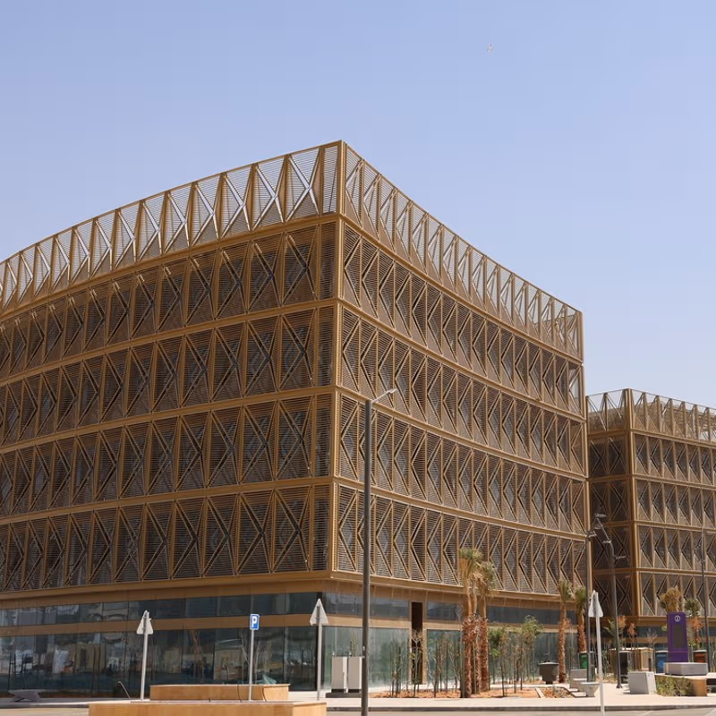 Prince Muqrin Ibn Abdulaziz Street Al Mursilat, Riyadh - Image 6
