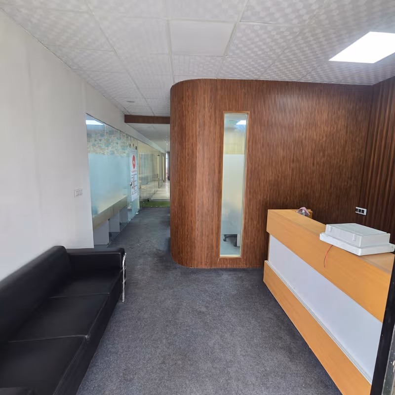 C30 C Block Sector 63, Noida - Image 9