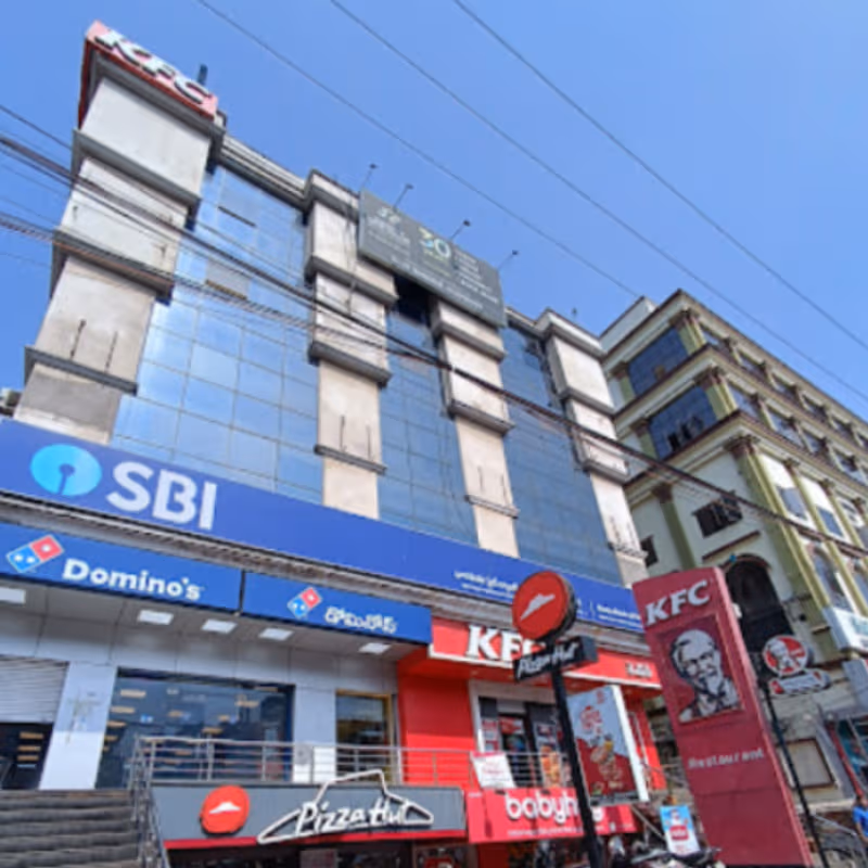 Mg Road Acharya Ranga Nagar Benz Circle, Vijayawada - Image 5