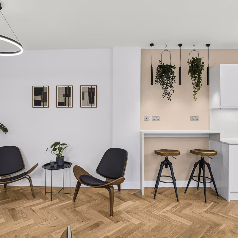 26 Mortimer Street, London - Image 2