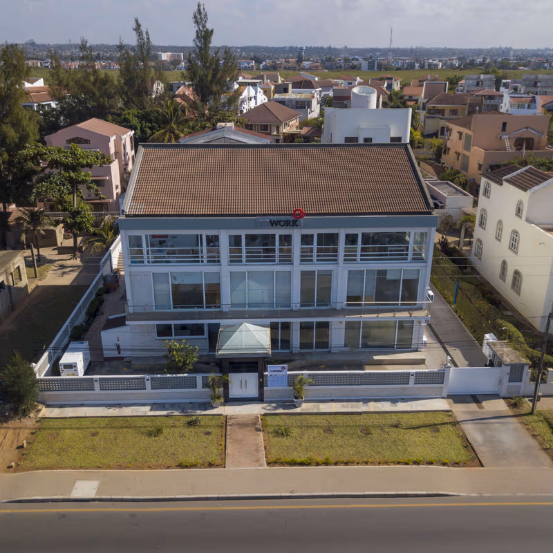 9149A Av Da Marginal, Maputo - Image 4