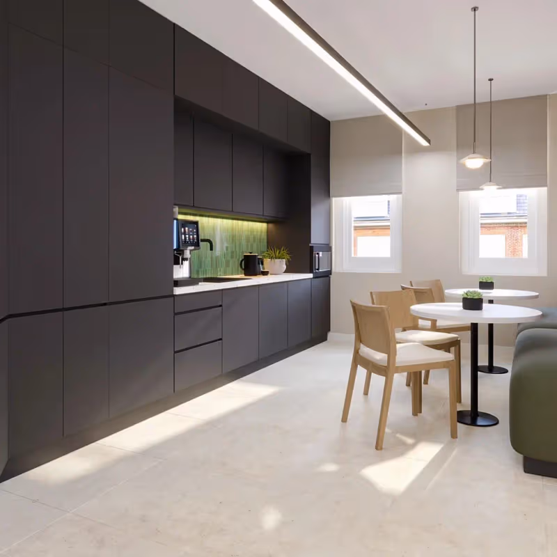 6 Sloane Street Knightsbridge, London - Image 1