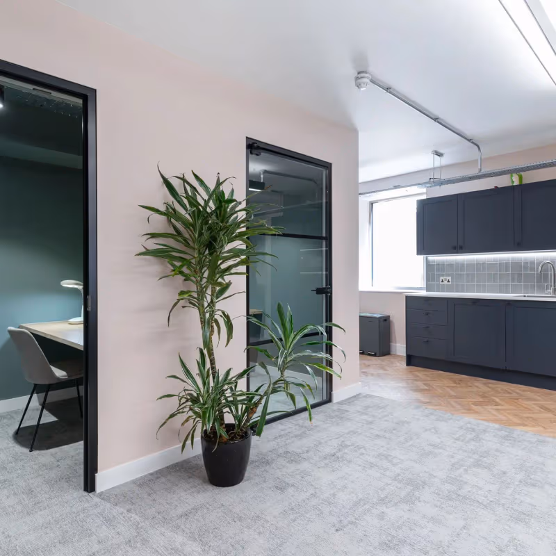 77 Charlotte Street Fitzrovia, London - Image 3