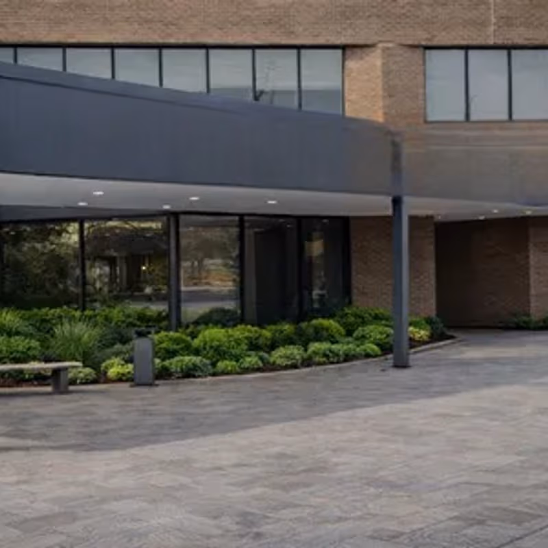 2340 S Arlington Heights Rd, Arlington Heights - Image 4