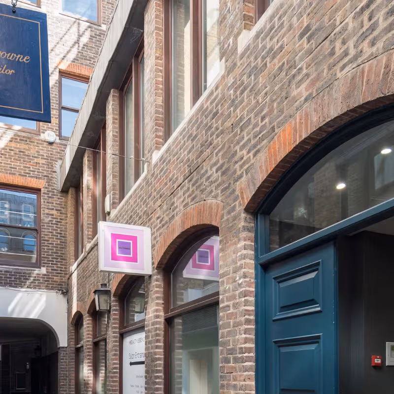 8-9 Well Court City Core, London - Image 7