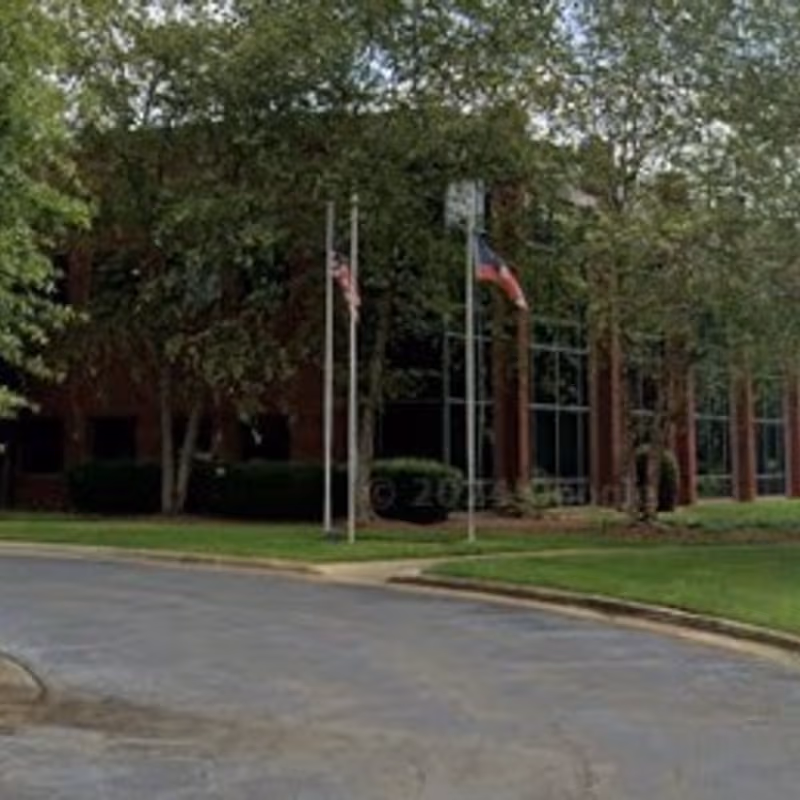 1800 West Oak Commons Court, Marietta - Image 10