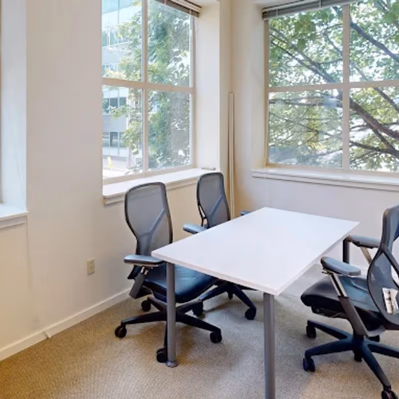 1425 Dexter Avenue N, Seattle - Image 1