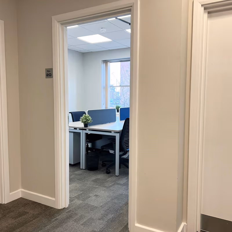 2 Newman Road, Greater London - Image 5