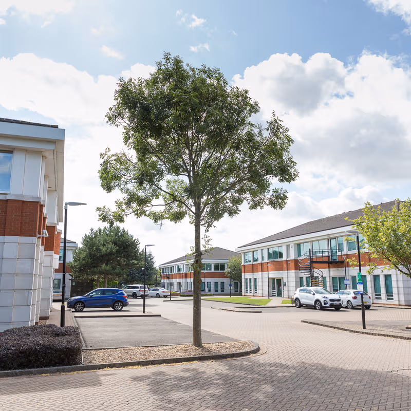 Parkway Court, Oxford Business Park - Image 10