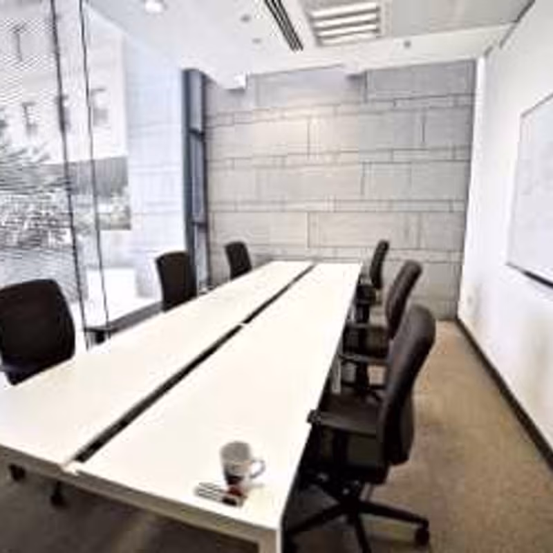 One Georges Quay Plaza, Dublin - Image 3