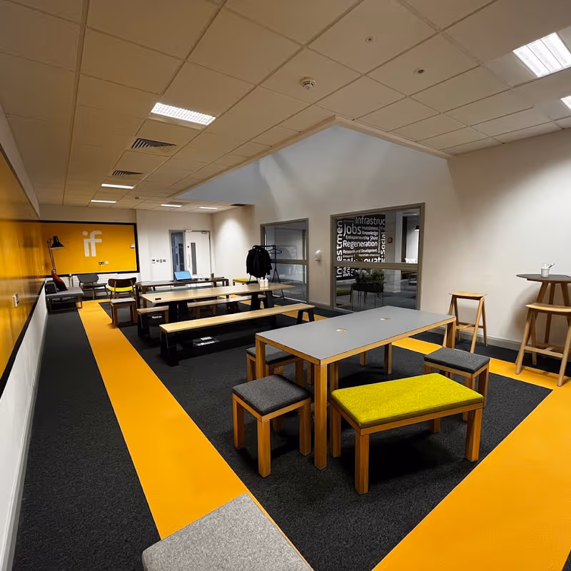 385 Springfield Rd, Belfast - Image 4