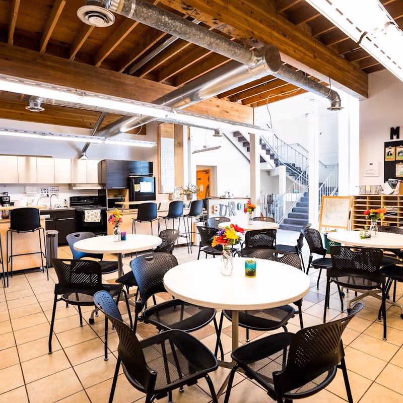 2367 Tacoma AVE S, Tacoma - Image 3