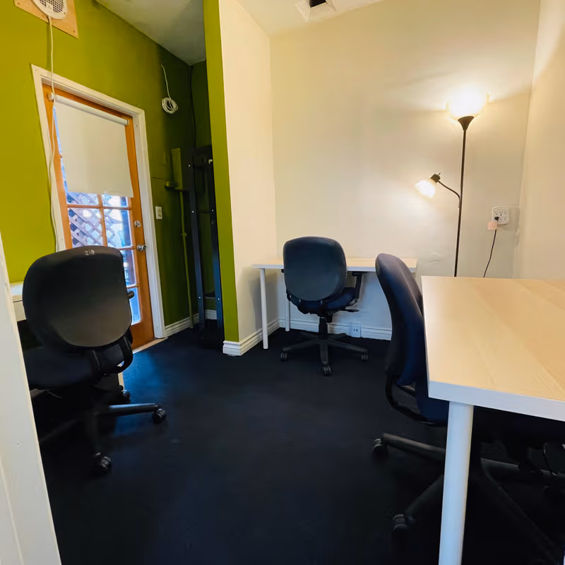 826 South Victory Blvd, Burbank - Image 6