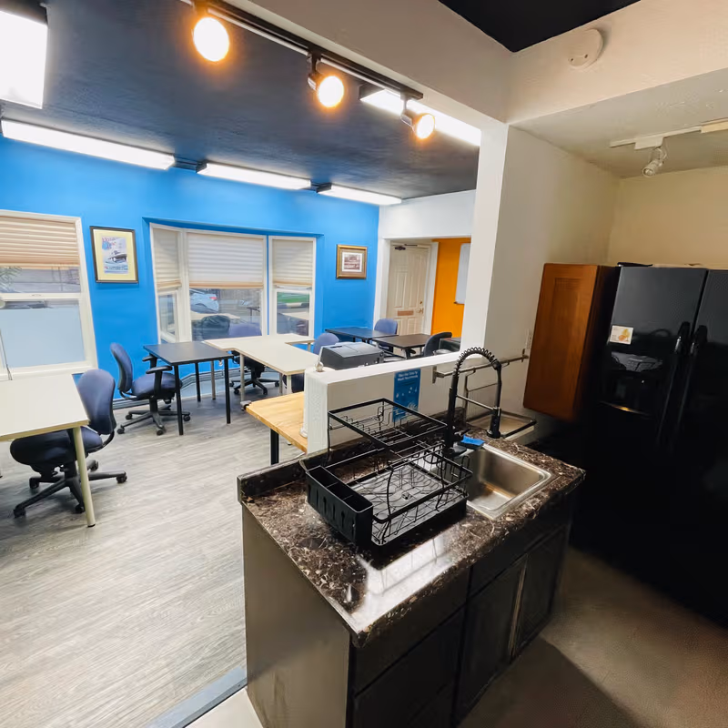 826 South Victory Blvd, Burbank - Image 14