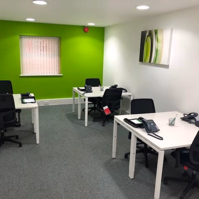 Stroudley Road, Basingstoke - Image 8