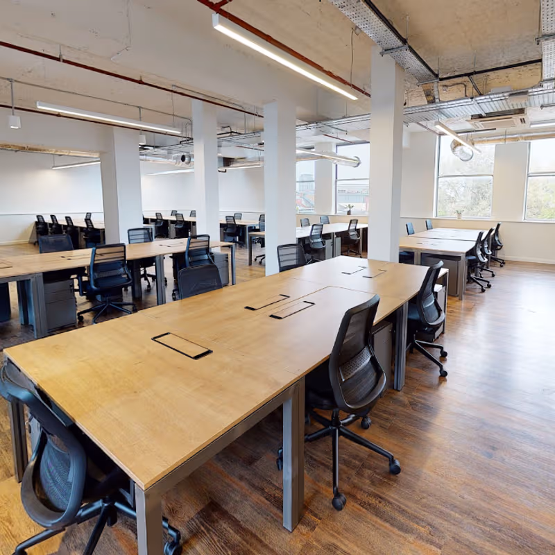 Broad Street, Reading - Image 6