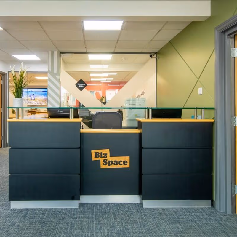 1 Delta Way, Egham - Image 4