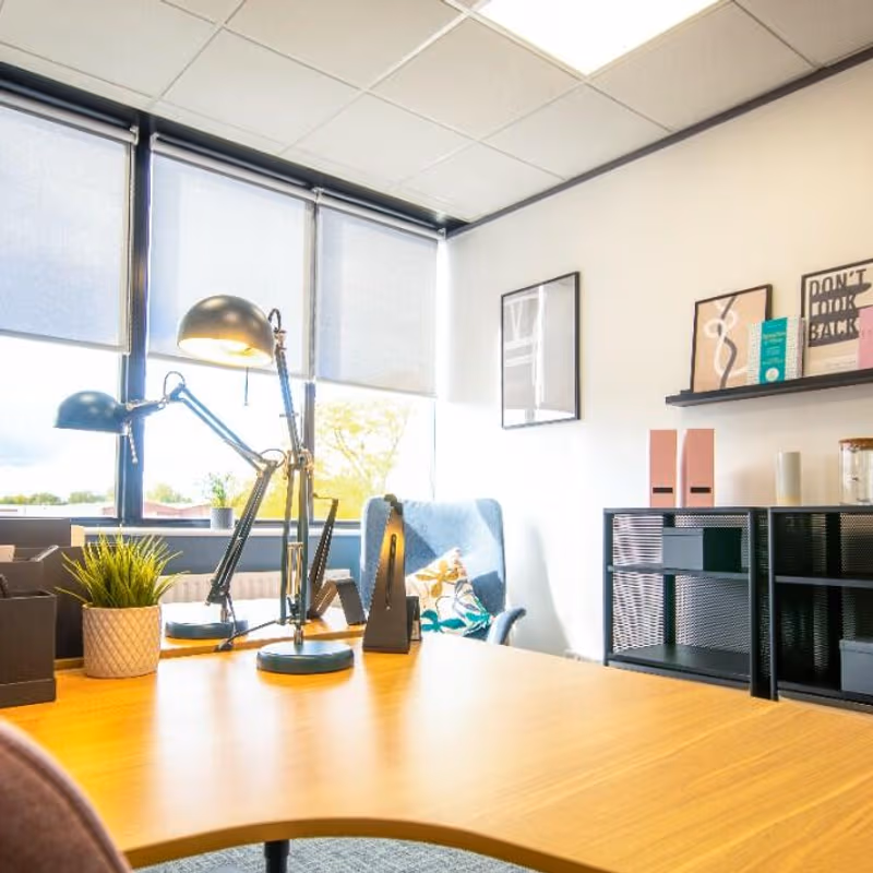 1 Delta Way, Egham - Image 3