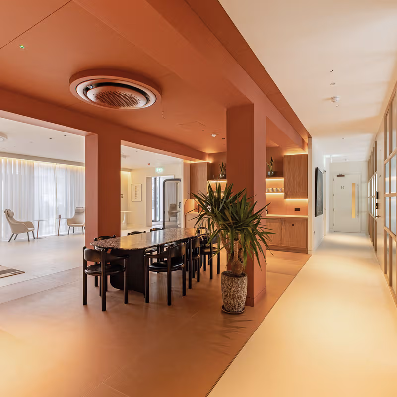 192 Vauxhall Bridge Road, London - Image 2