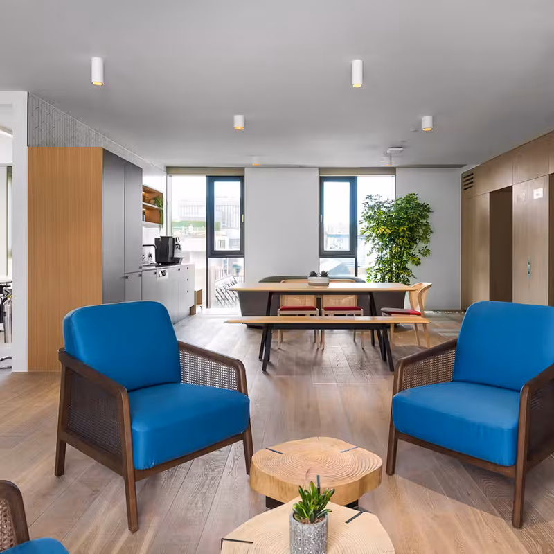 42 Berners Street, London - Image 5