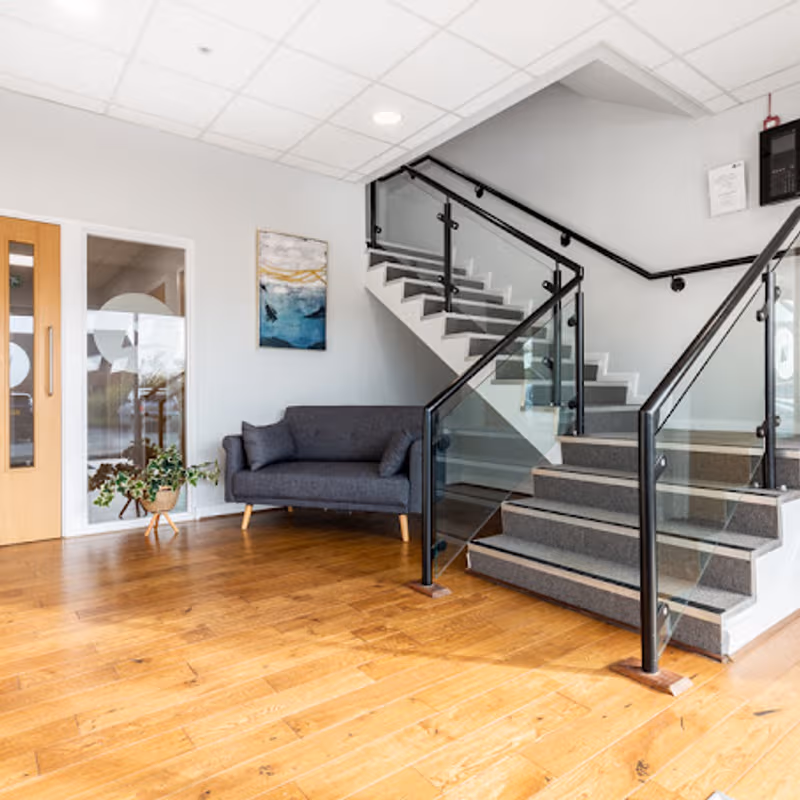 Chequers Close, Malvern - Image 2