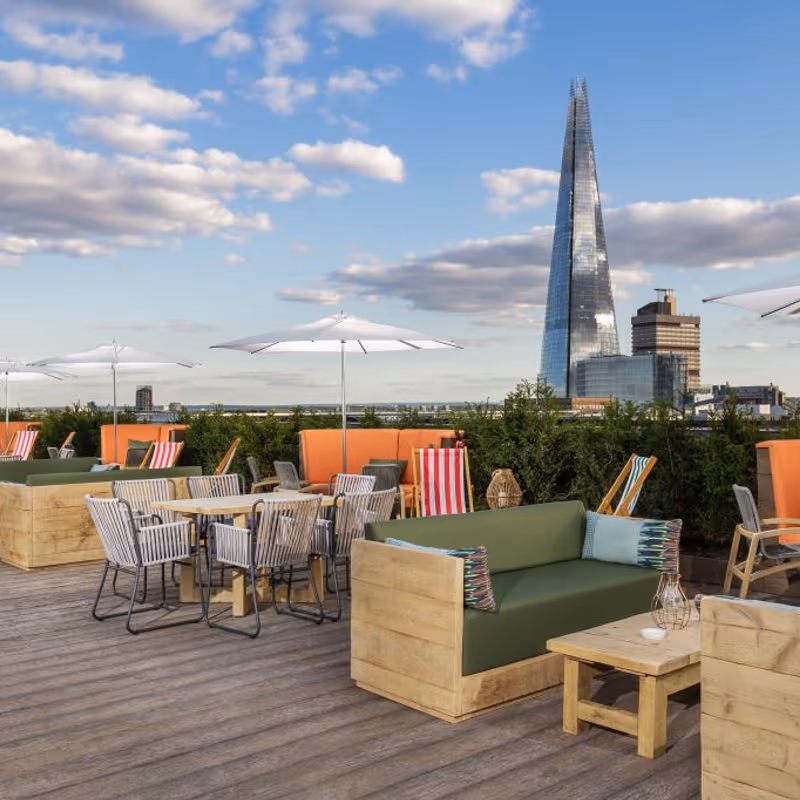 27 Bush Lane, Greater London - Image 13