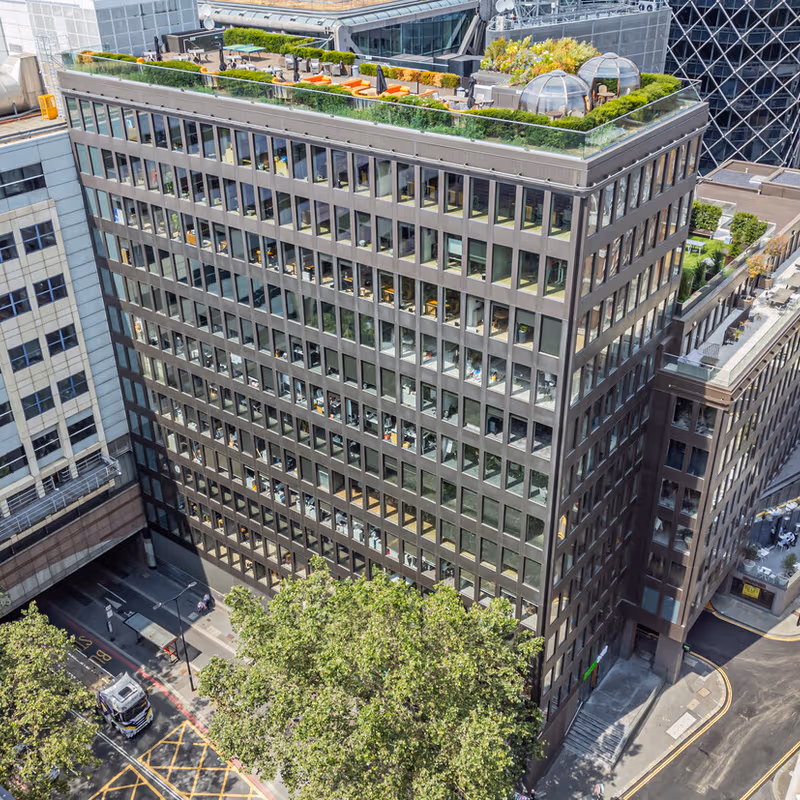 27 Bush Lane, Greater London - Image 11