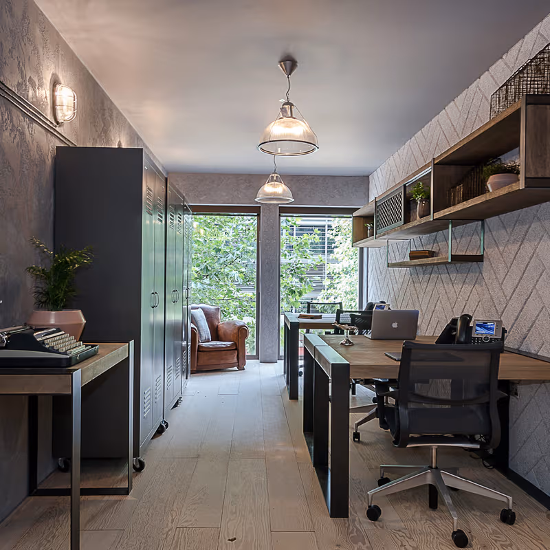 27 Bush Lane, Greater London - Image 2