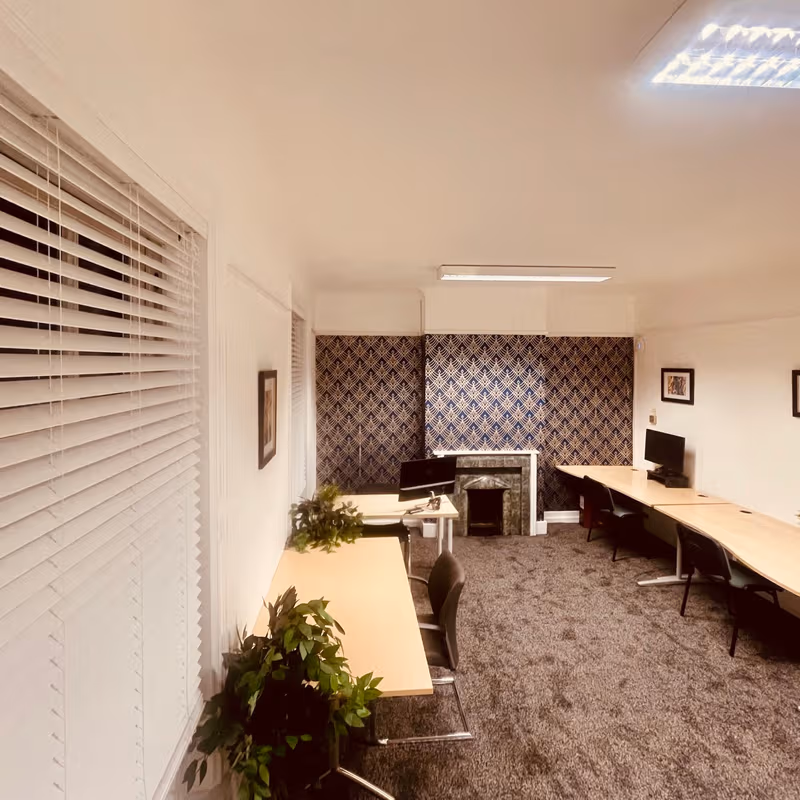 157 London Road, Greater London - Image 5