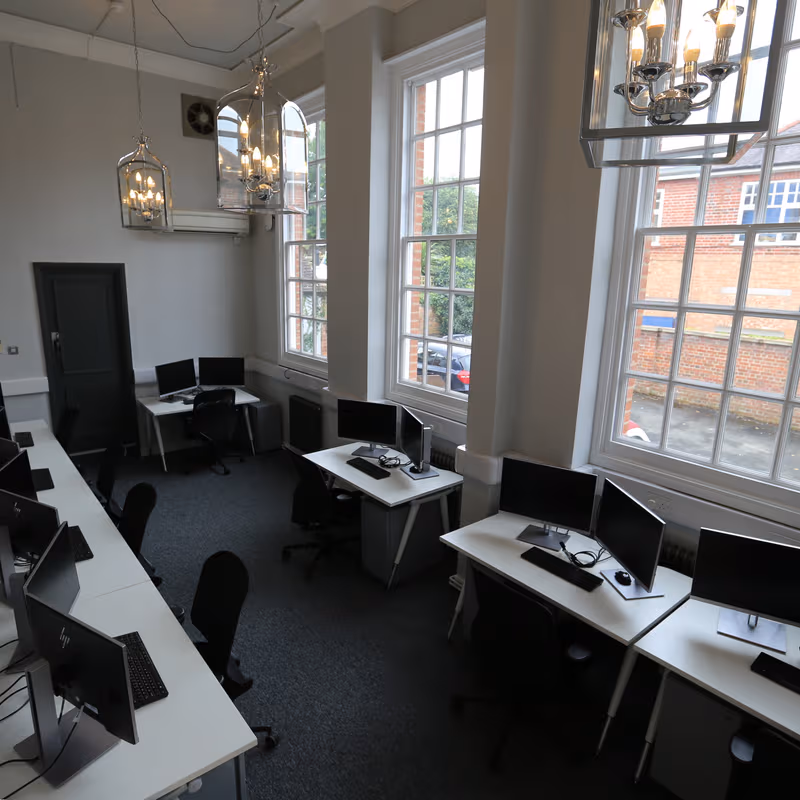 26-28 High Street, Warwick - Image 3