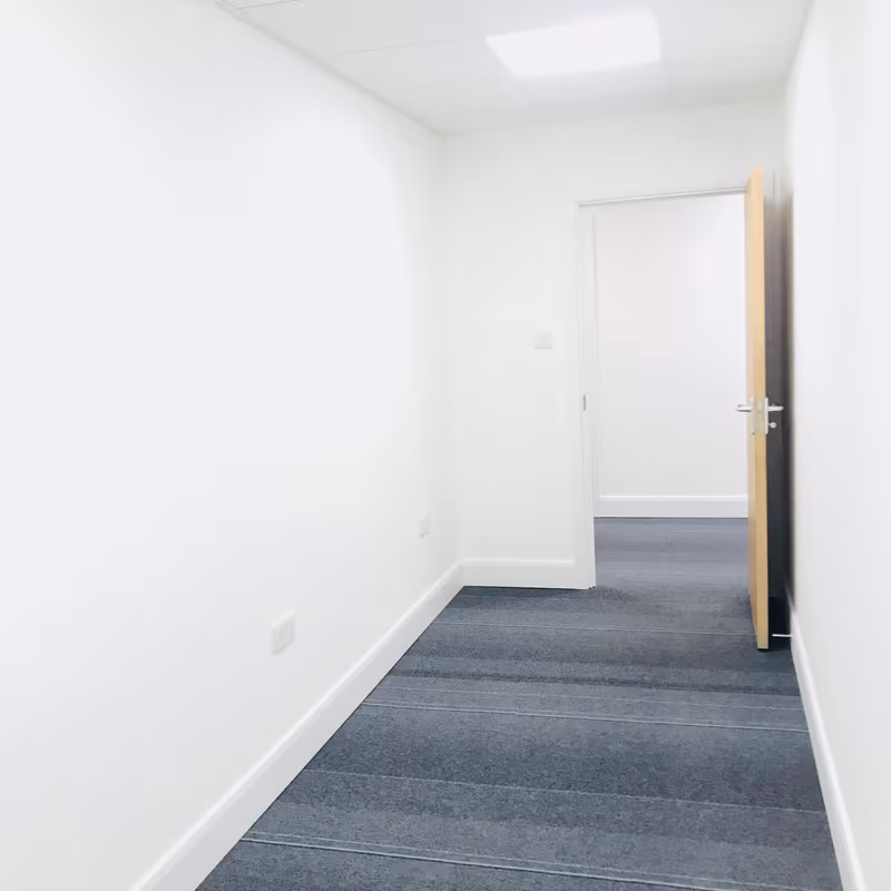 undefined - Image 13