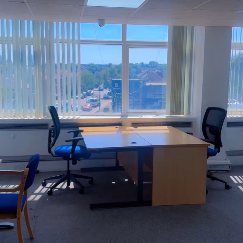 60 North Circular Road, Park Royal - Image 16