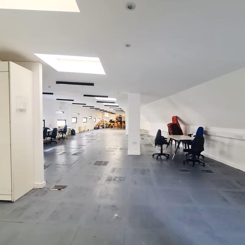 Addison Bridge Place, Kensington - Image 27