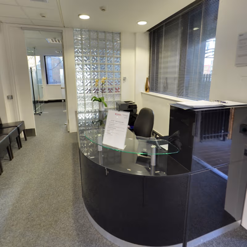 231 Vauxhall Bridge Road, London - Image 6