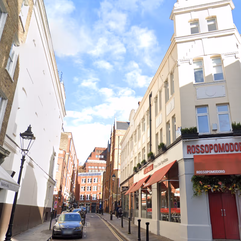 21 Tower Street, Greater London - Image 6