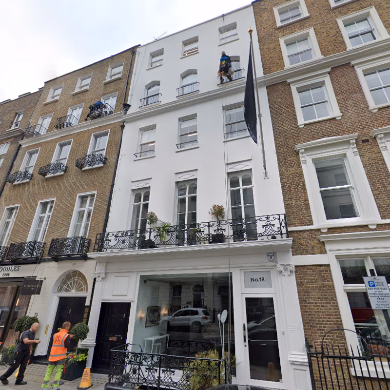 18 Albemarle Street, Greater London - Image 8